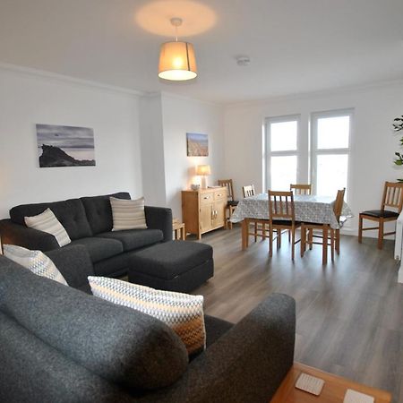 Maeyar-Contemporary Apartment In Coastal Village Anstruther Exterior photo