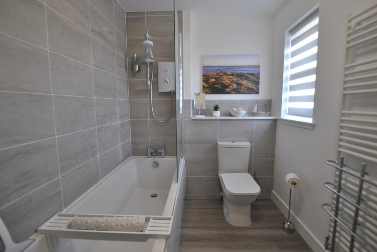 Maeyar-Contemporary Apartment In Coastal Village Anstruther Exterior photo